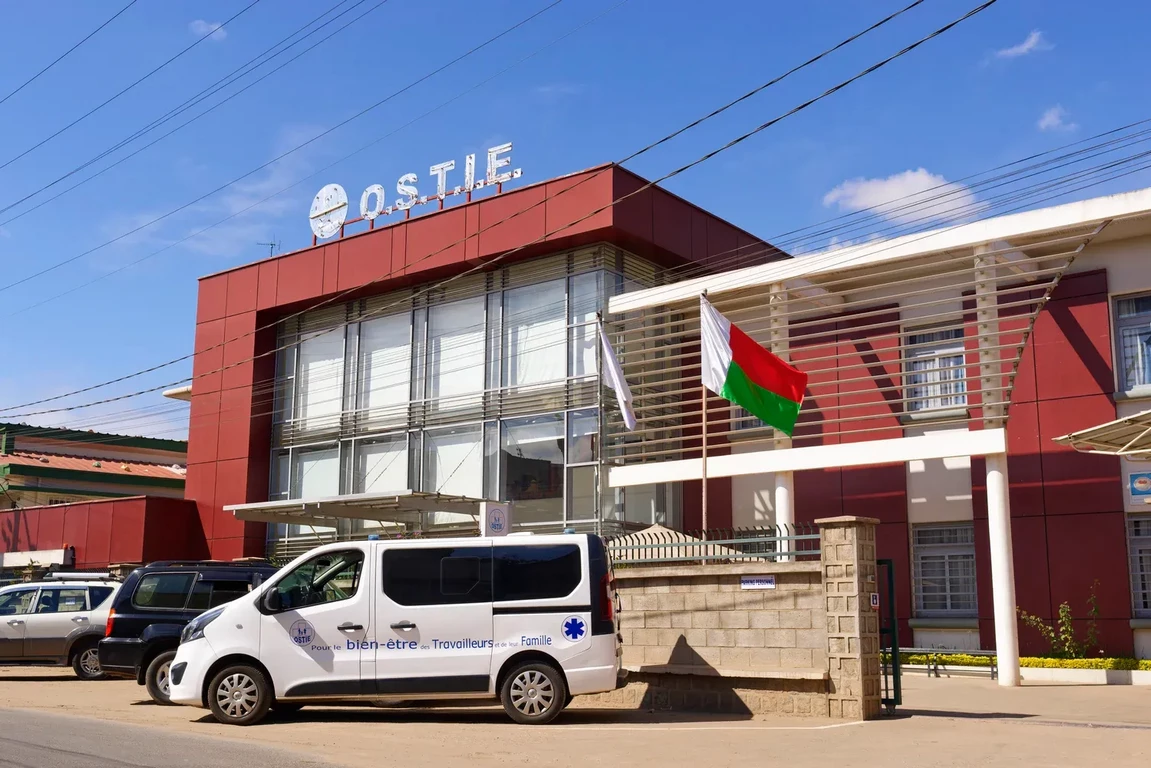 OSTIE AMBOHIMANARINA